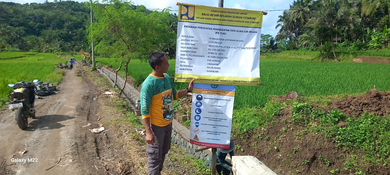 DOKUMENTASI KEGIATAN SALURAN IRIGASI DESA